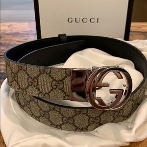 Gucci - Reversible GG Supreme Belt